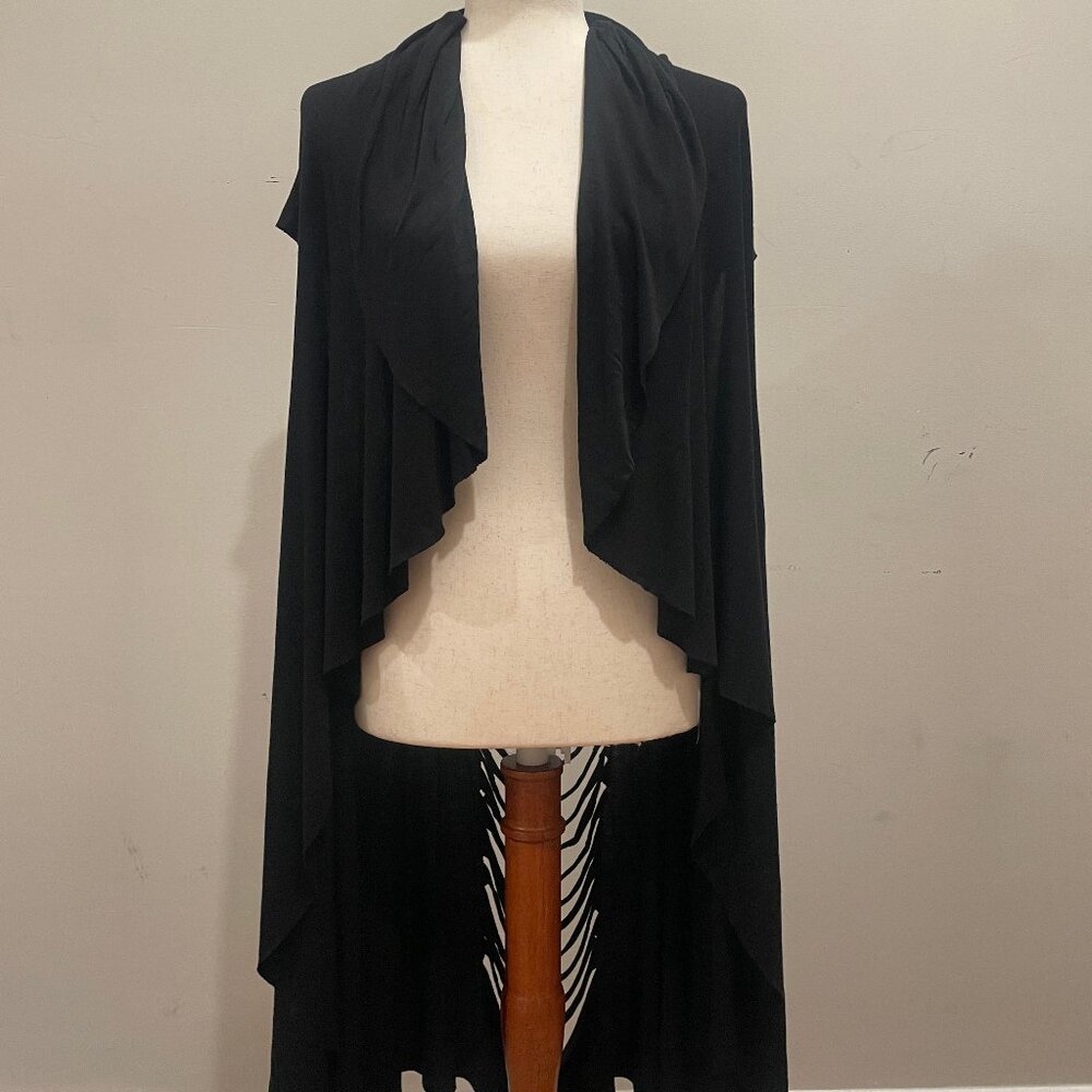 Women’s Black Short Sleeve Shredded Slashed Back High Low Open Front Cardigan